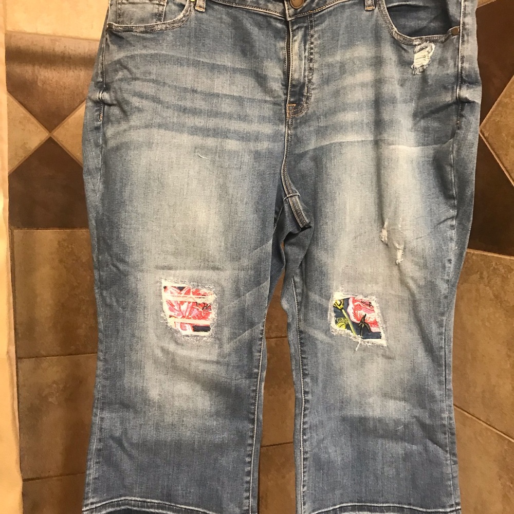 Lane Bryant capris 20P